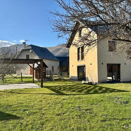 Semesterbostad La Maison De Louise